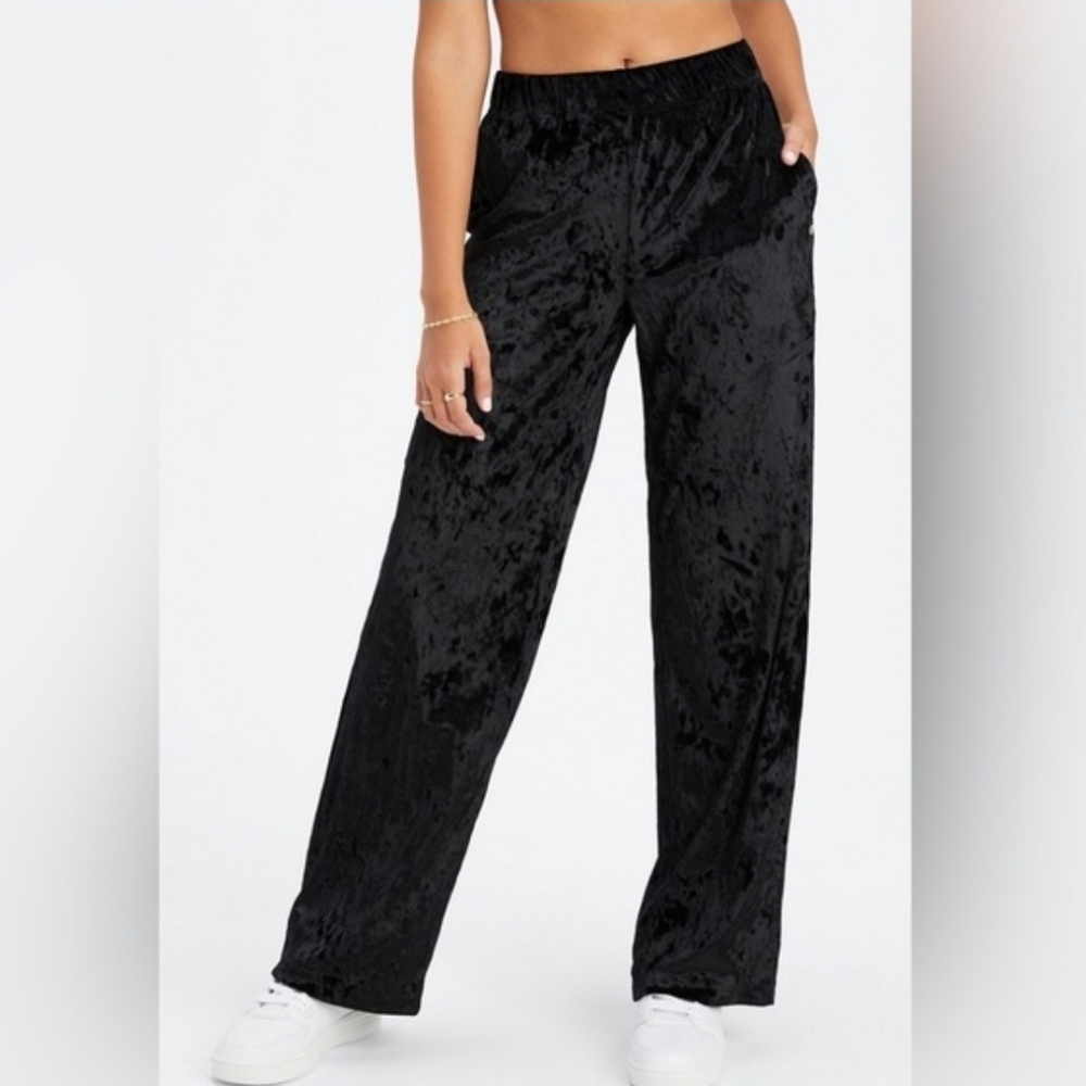 Fabletics Black Go-To Crushed Velour Wide Leg Pants